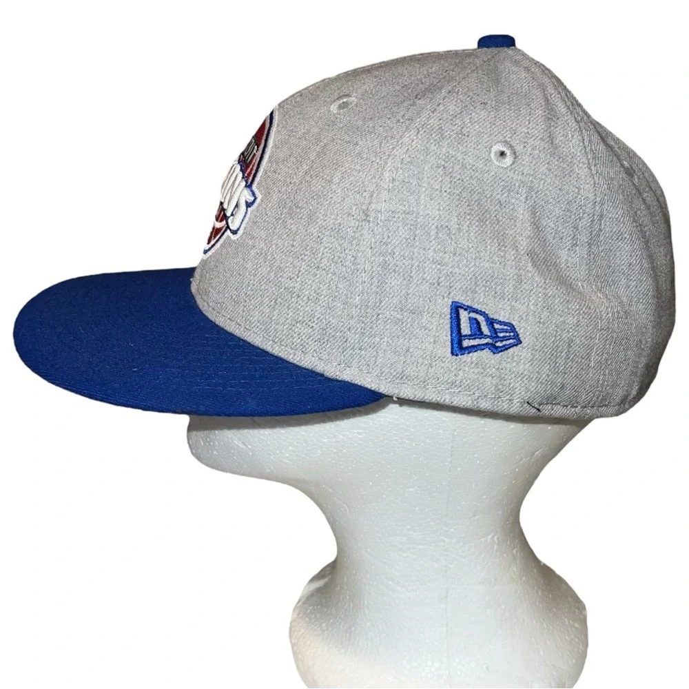 New Era 59 Fifty Hat Mens’s Size 7 1/2 Gray Blue Red Fitted Detroit Pistons